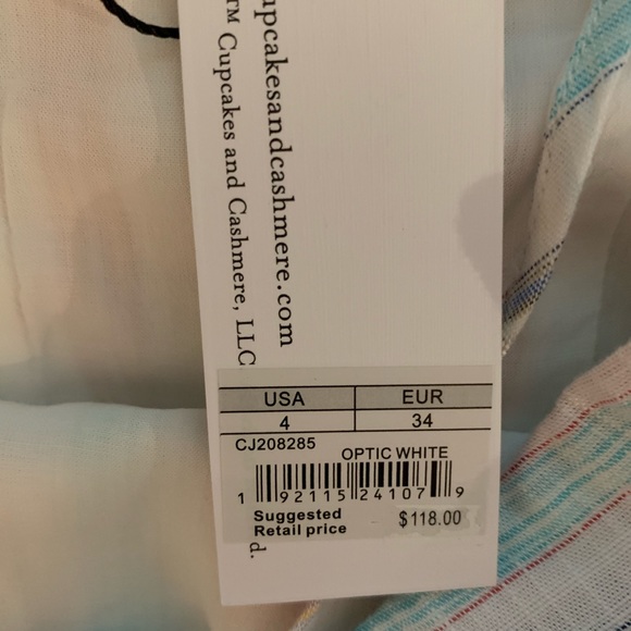 Cupcakes and Cashmere Soleil Dress - Picture 9 of 10